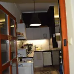 Castlehill The Perfect Blend Of Urban Living And Sightseeing Convenience 아파트 *