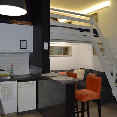 Castlehill The Perfect Blend Of Urban Living And Sightseeing Convenience Budapest