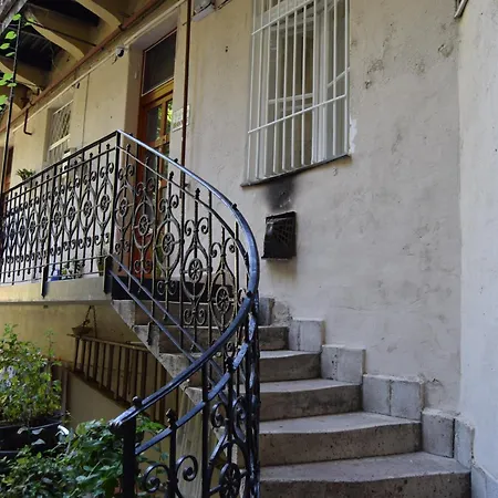 Castlehill The Perfect Blend Of Urban Living And Sightseeing Convenience