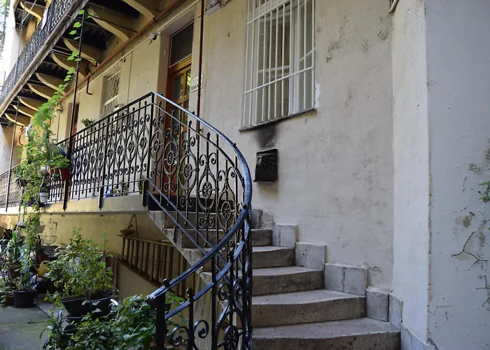 Castlehill The Perfect Blend Of Urban Living And Sightseeing Convenience