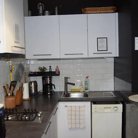 Castlehill The Perfect Blend Of Urban Living And Sightseeing Convenience Apartament *