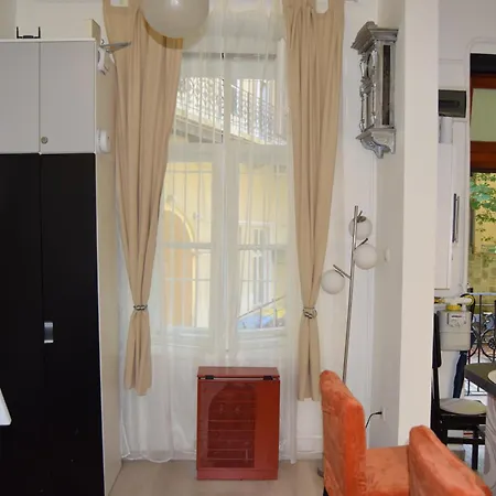 Castlehill The Perfect Blend Of Urban Living And Sightseeing Convenience 公寓 布达佩斯