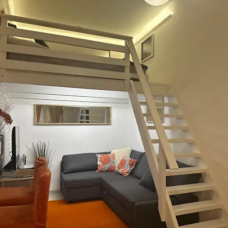 Castlehill The Perfect Blend Of Urban Living And Sightseeing Convenience 布达佩斯